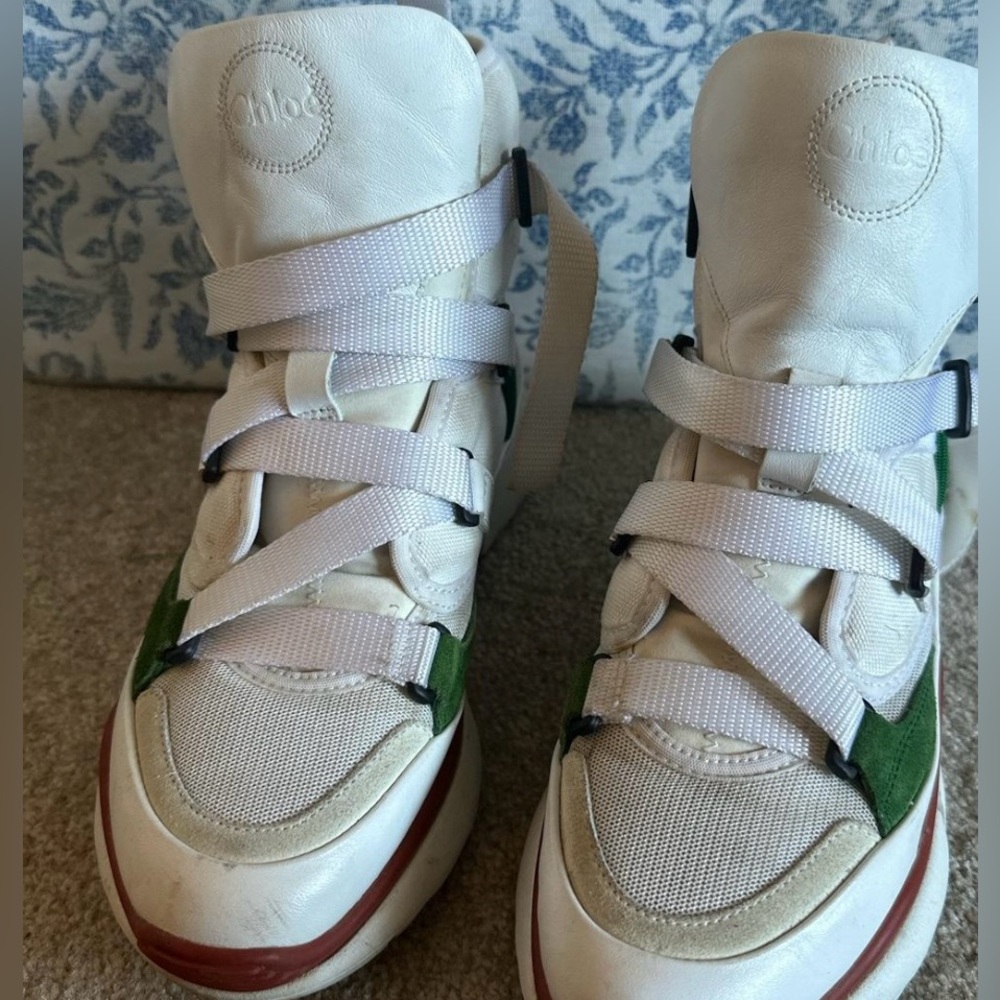 AUTHENTIC CHLOE SNEAKERS SIZE 37.